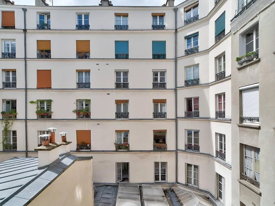 Magnifique Studio Au Coeur De Paris-1